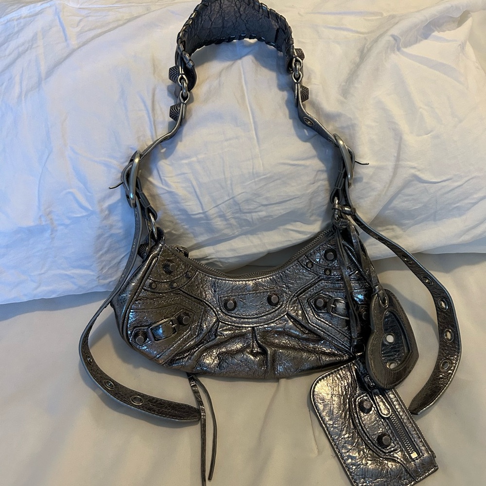 Balenciaga Le Cagole bag